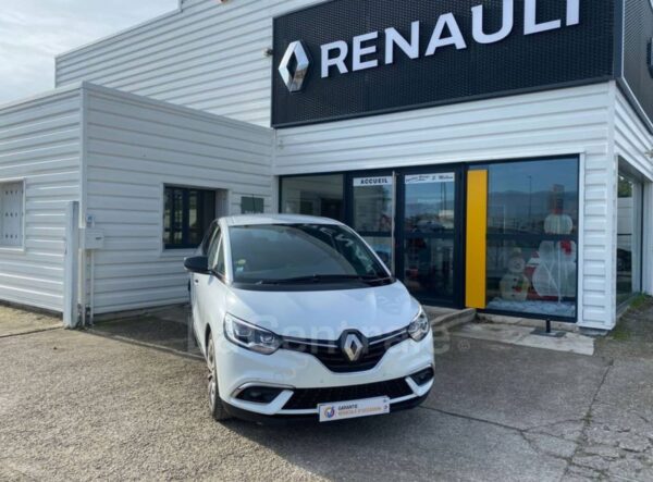 RENAULT GRAND SCENIC IV 1.7 DCI 120 BLUE BUSINESS 7PL